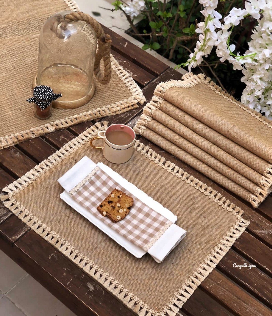 Hasır Püskül Dikdörtgen Amerikan Servis