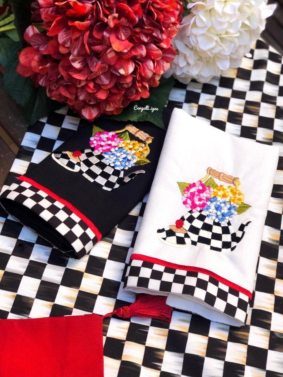 Patlı Ortaca Desenli Fırın Örtüsü