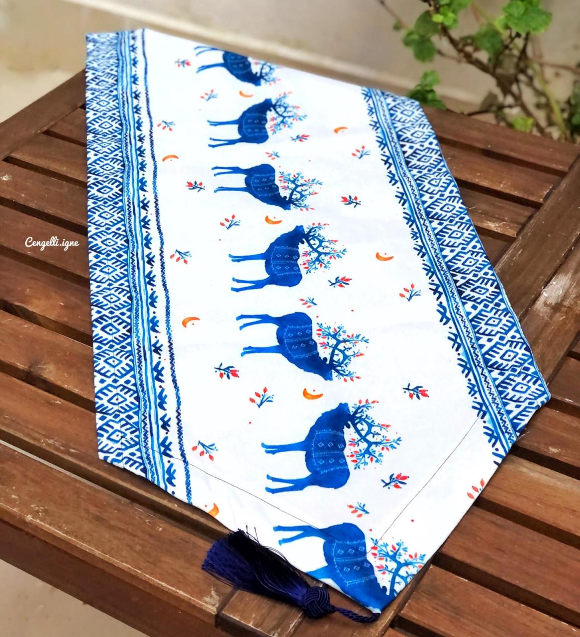 İskandinav Geyik Desenli Runner