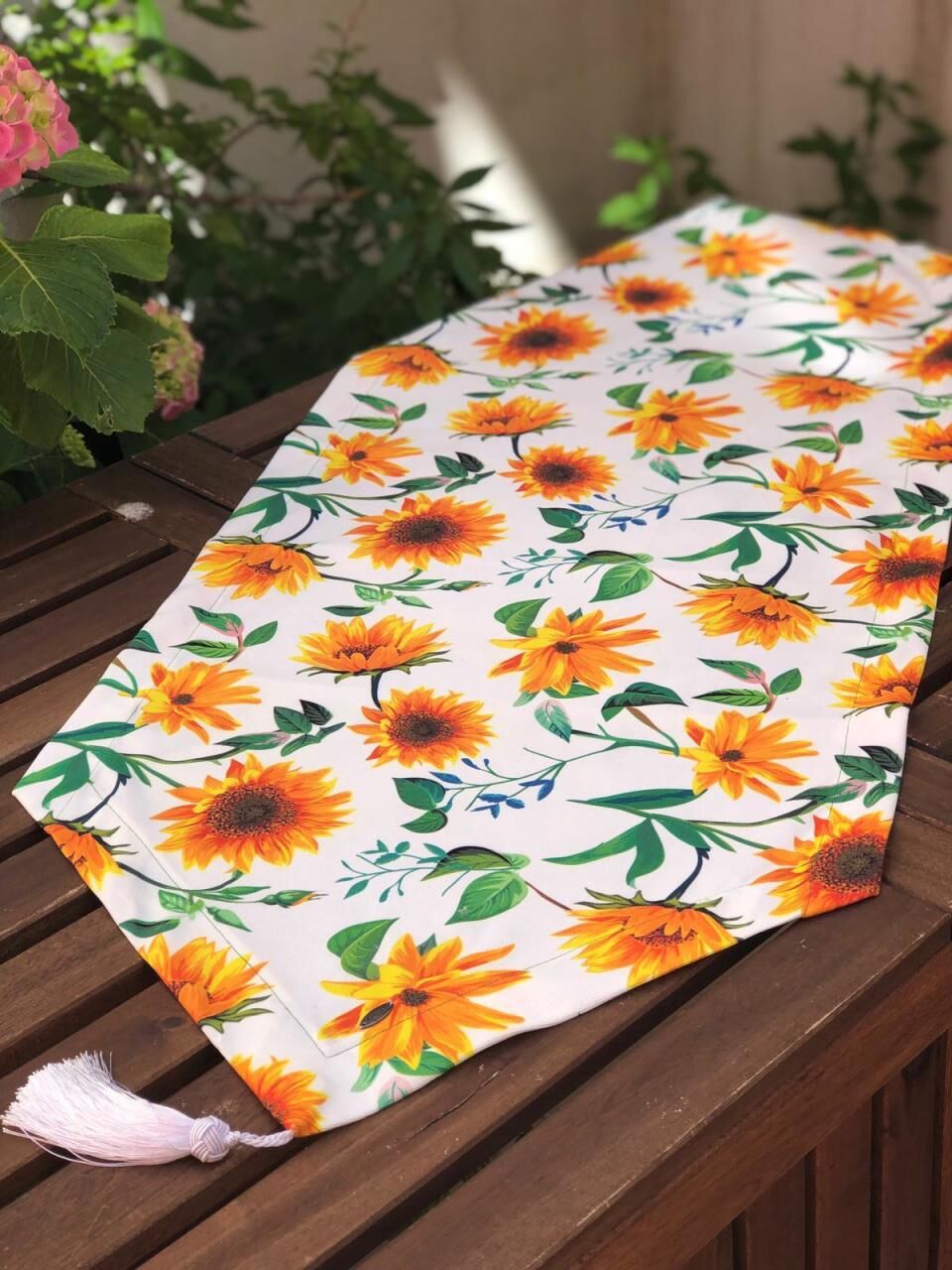 Ayçiçek Desenli Runner