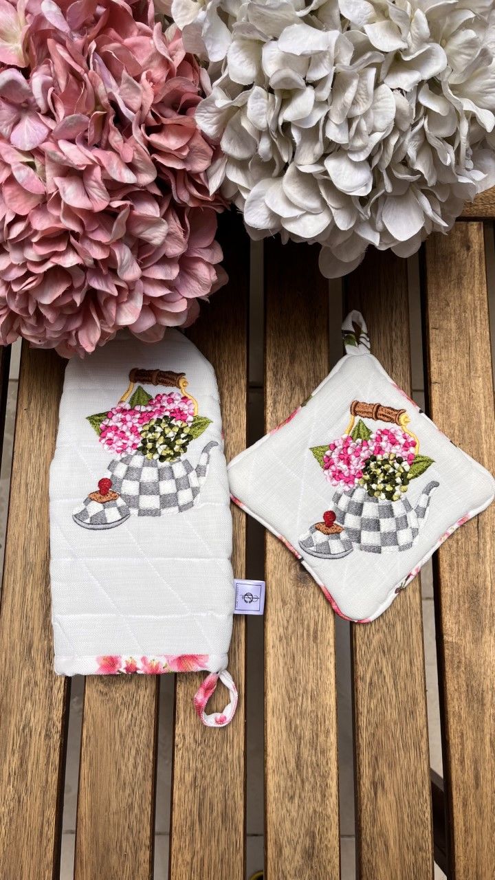 Kiraz Çiçeği Eldiven & Tutaç