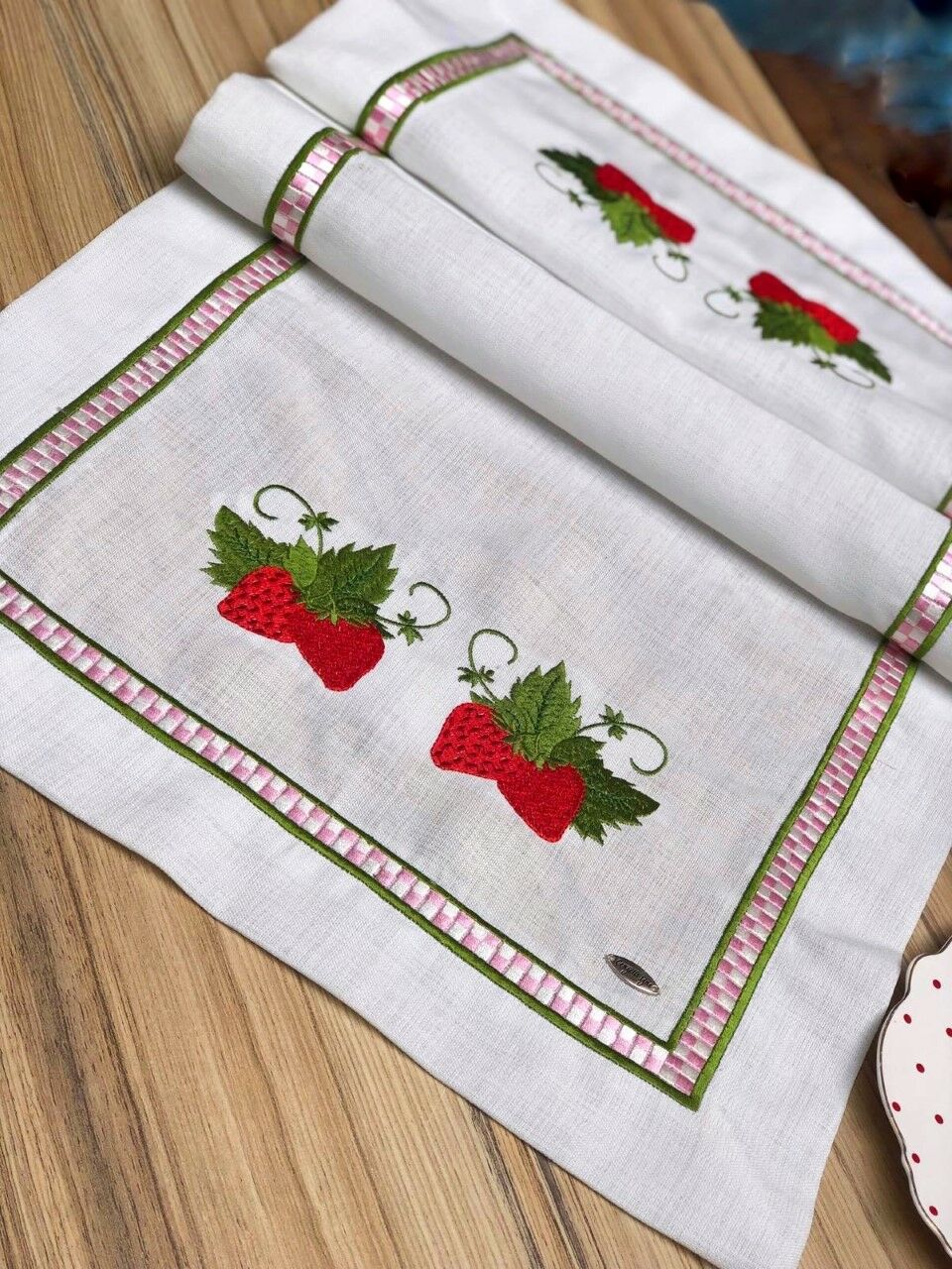 Çilekli Damalı Runner