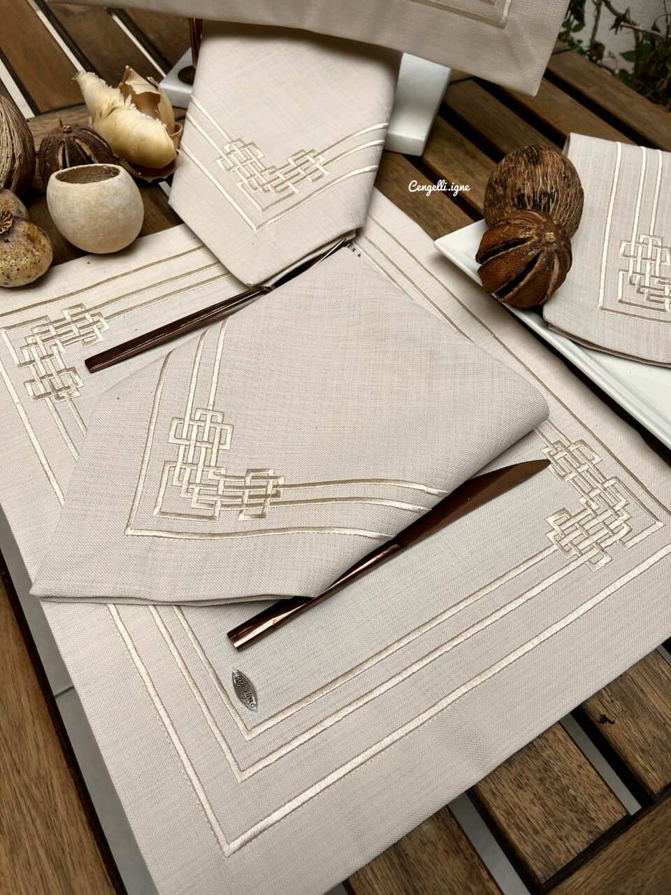 Cappuccino Sargılı Keten servis