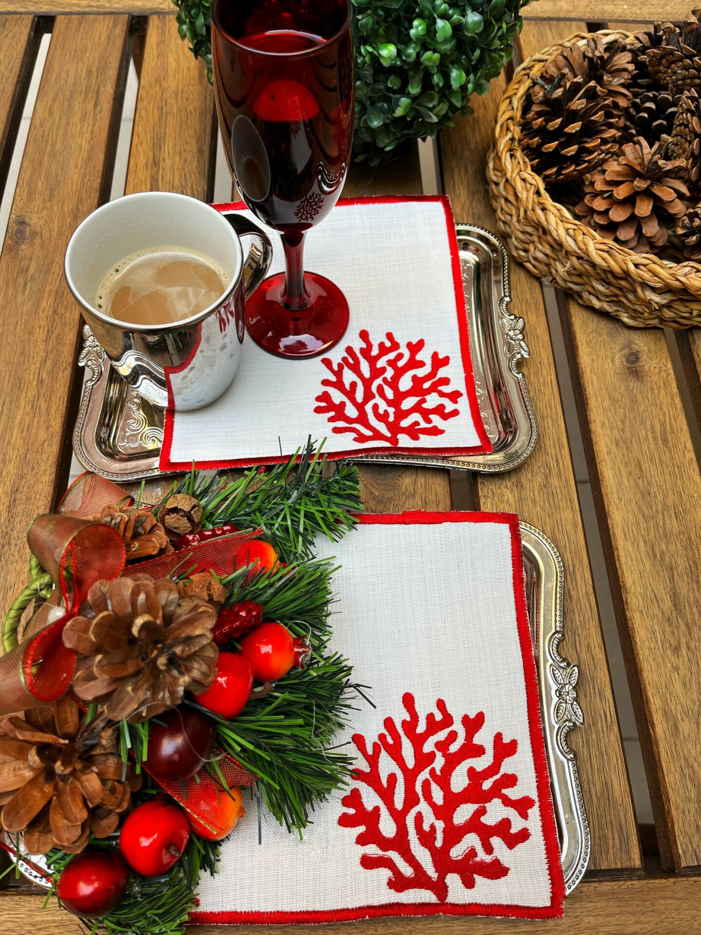 2\'Li Kırmızı Mercan Kokteyl Peçete