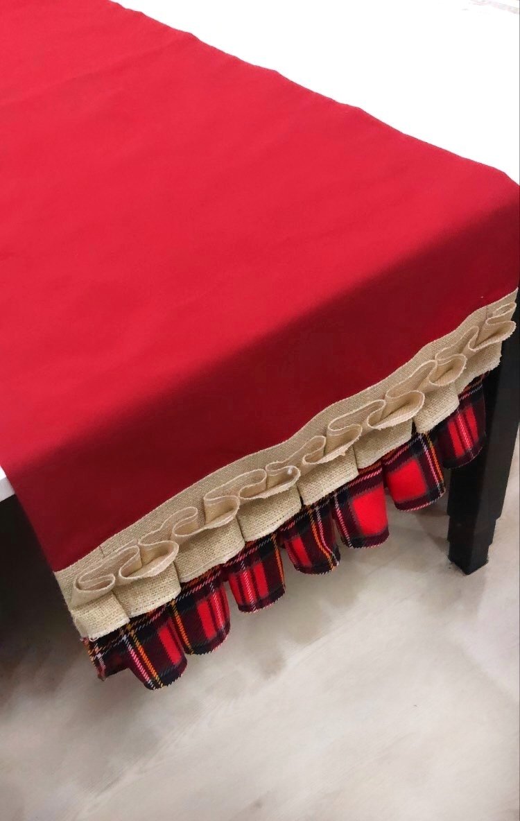 Hasır Ekose Pileli Kırmızı Runner