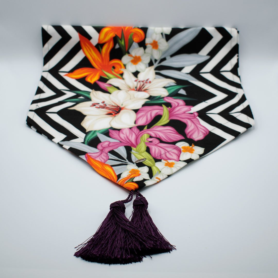 Zigzag Çiçek Desenli Runner