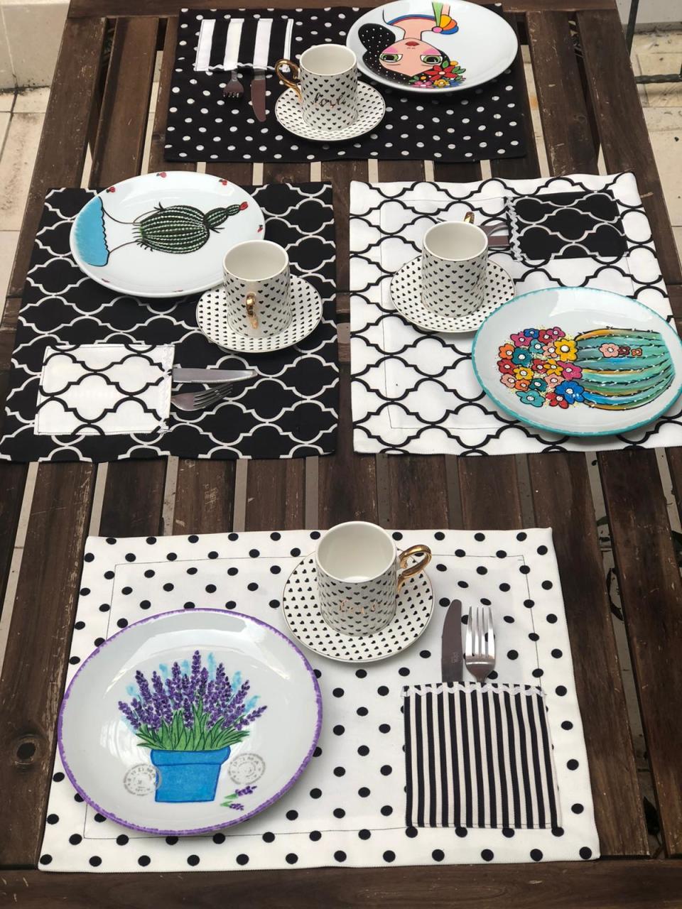 Desenli Cepli Amerikan Servis