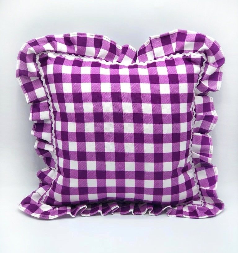 Mor Küçük Pötikare Fırfırlı Kırlent