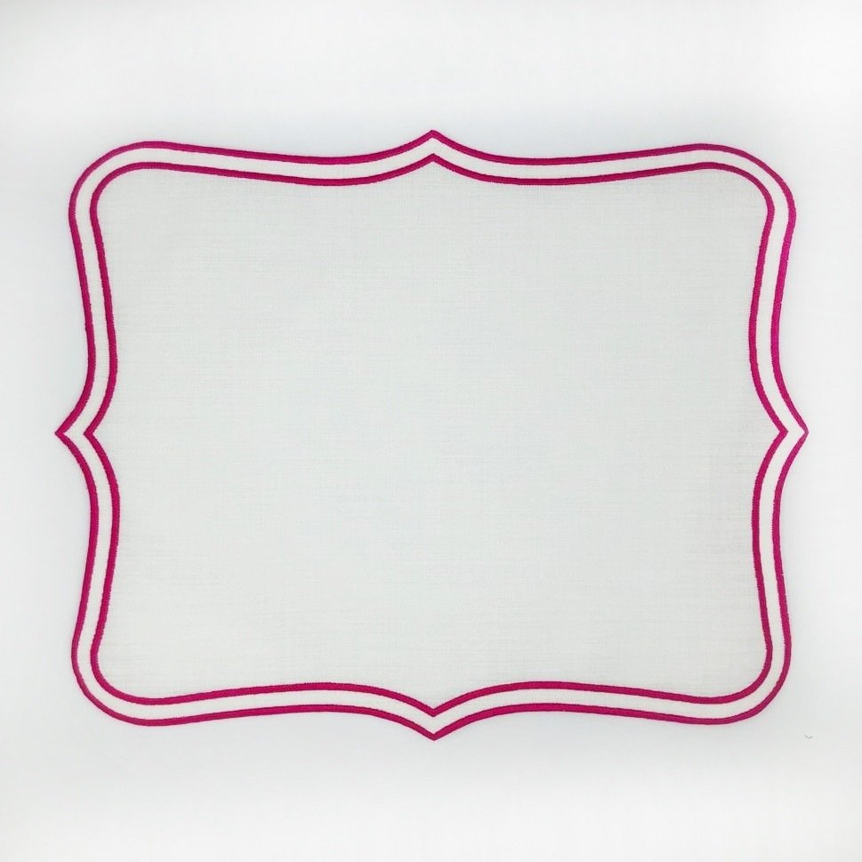 Ekru Üzeri Fuşya Şerit İşlemeli Keten Servis